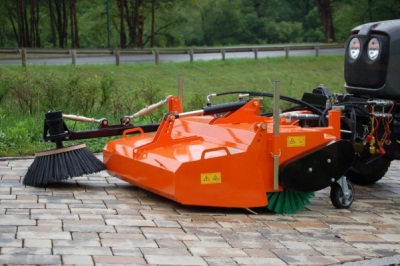 Kehrmaschine ECO SK-130